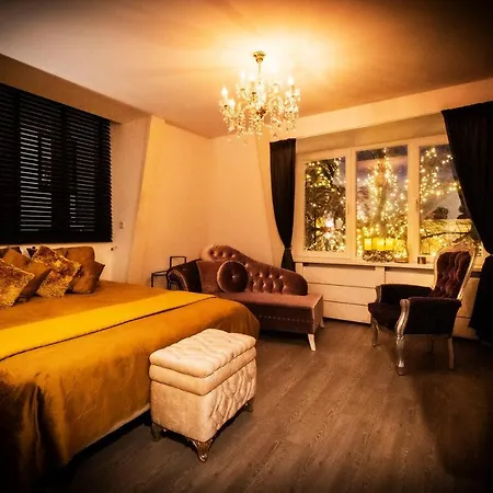 Mylos * אלקמאר