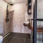Mylos Apartment *